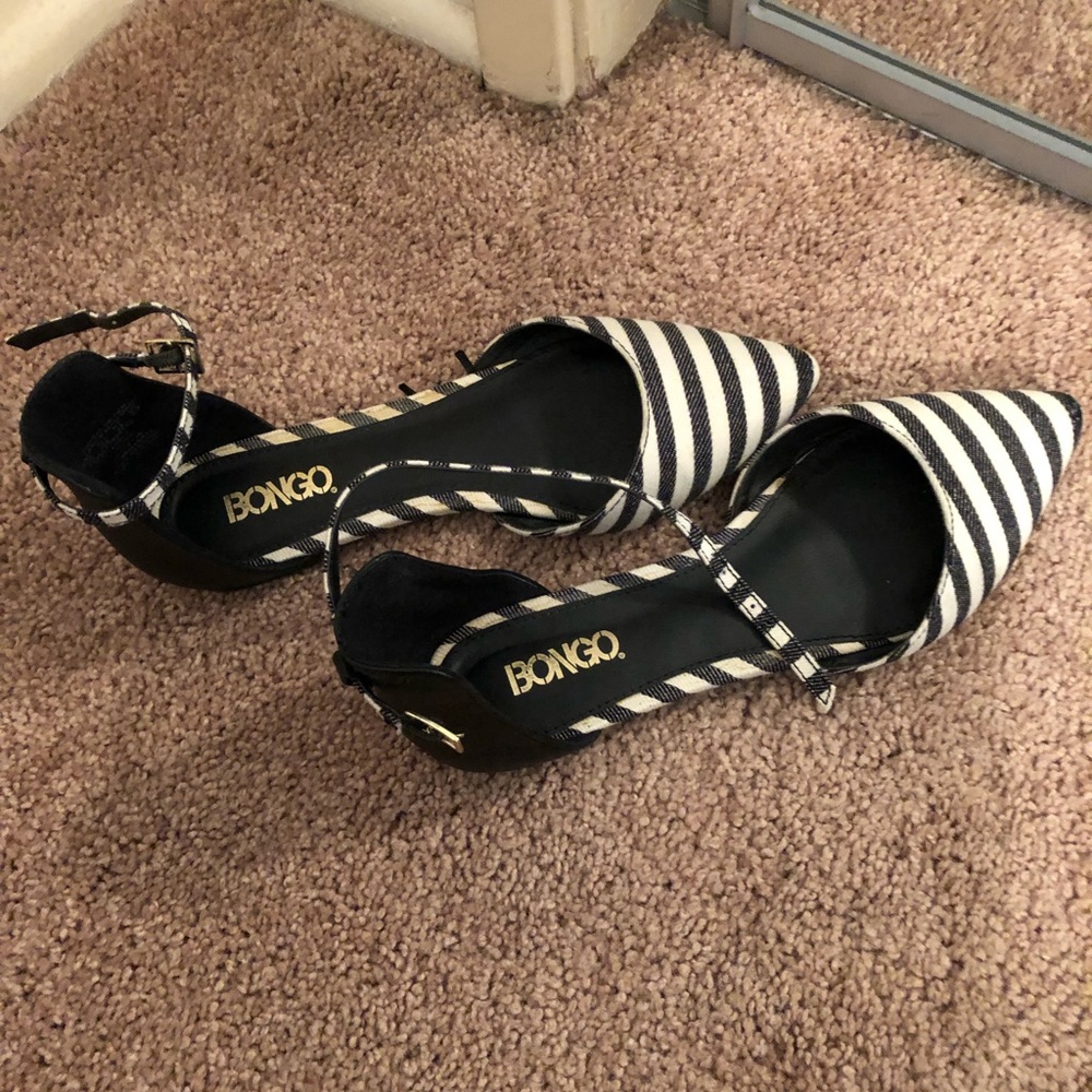 Striped flats